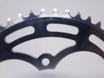 SUGINO CHAINRING 54T 92 BCD  3-HOLES NOS - Image 2